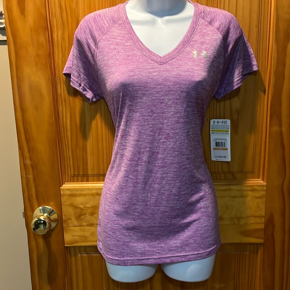 Under Armour Heat Gear Semi-Fitted Top